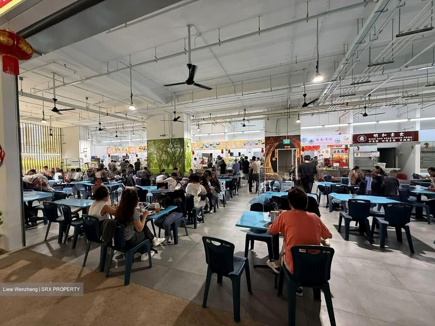 Ang Mo Kio Street 65 (D20), Retail #581733051